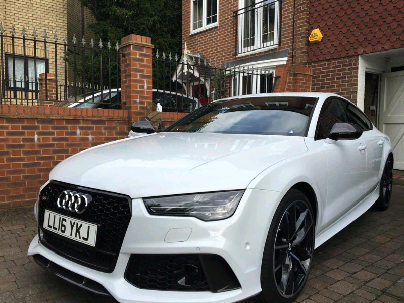 Audi rs7 white