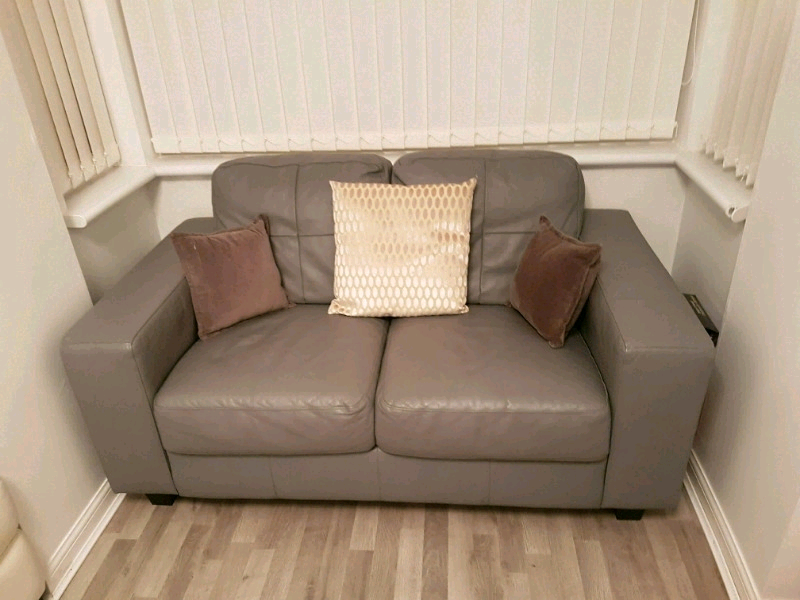 Reduced price * Real leather grey sofa, 2 seater, vgc in Southside, Glasgow Gumtree