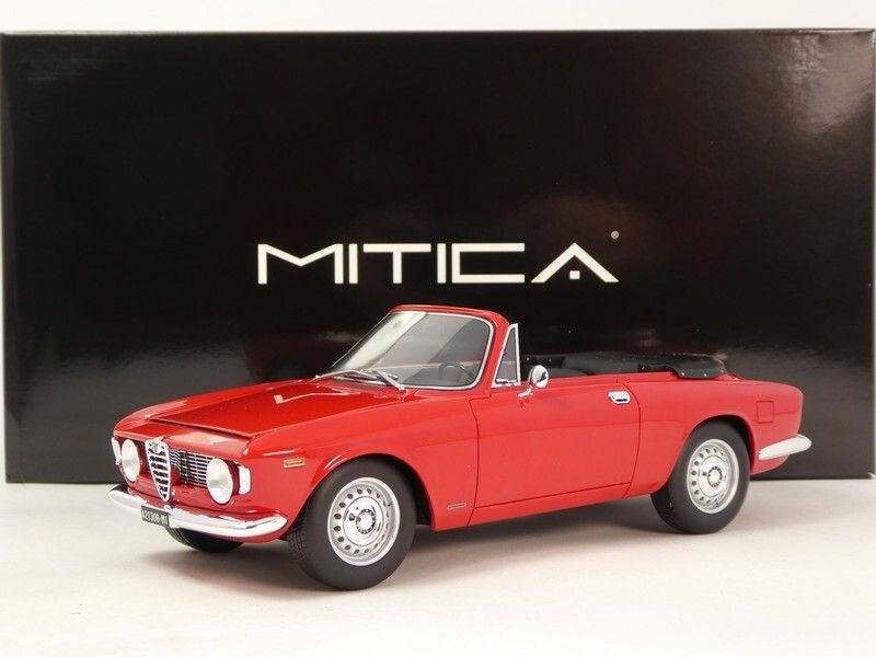 Legendary Alfa Romeo Giulia 1600 GTC Cabriolet Closed Red