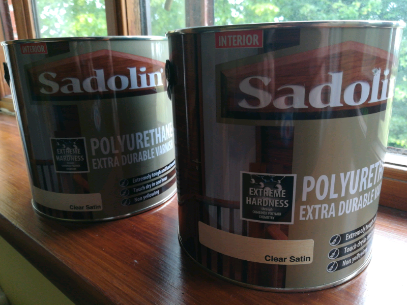 Sadolin polyurethane extra durable varnish clear satin 2.5 litre can
