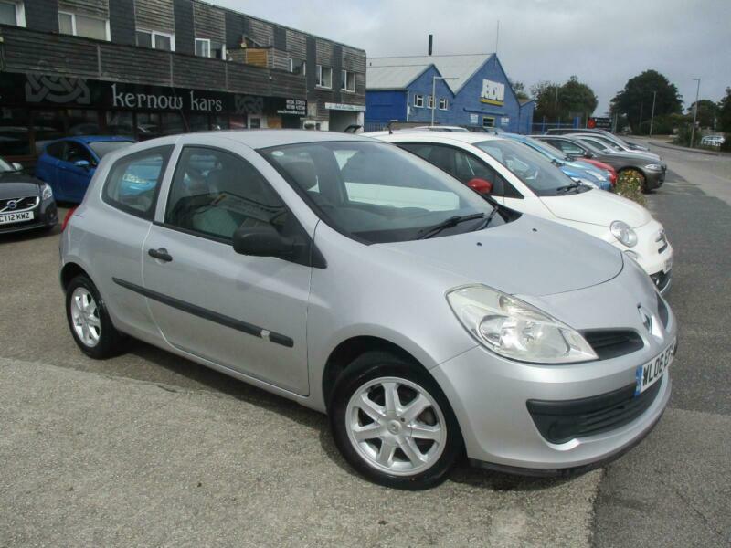 2006 (06) RENAULT CLIO 1.6 VVT EXPRESSION AUTOMATIC Silver Petrol Auto