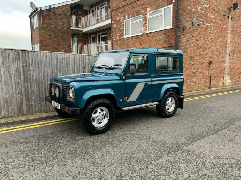 1998 Land Rover Defender 90 2.5 300 TDi County Station Wagon ONLY