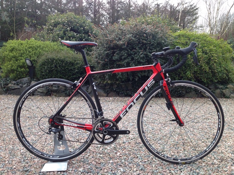 focus carbon road bike