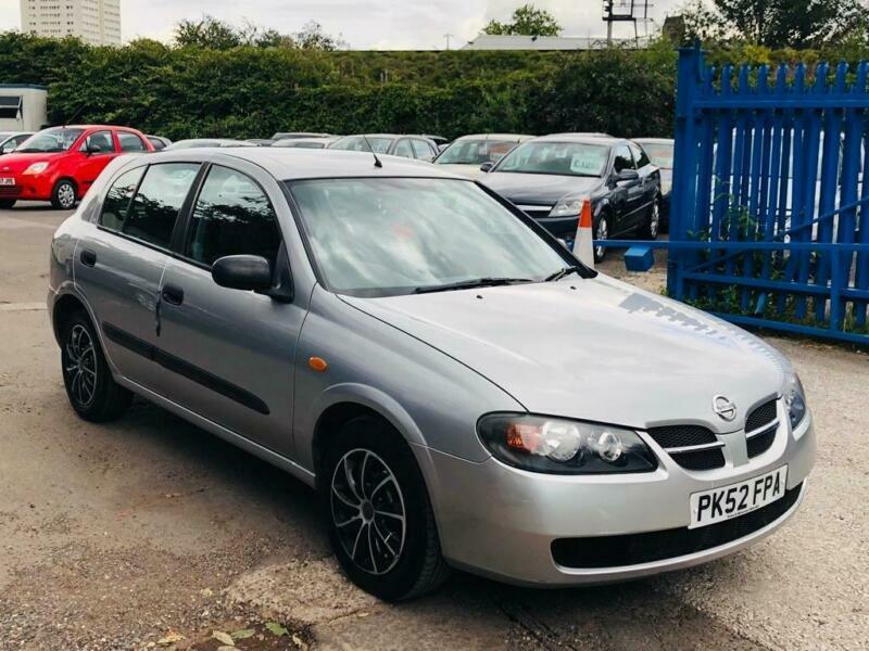 Nissan almera 2002