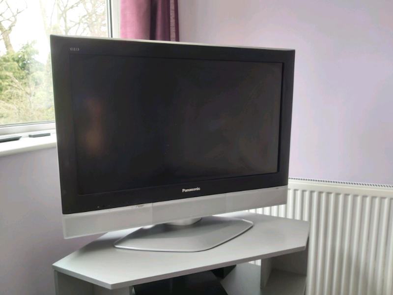 Panasonic 32 inch flat screen TV in Dorchester, Dorset Gumtree
