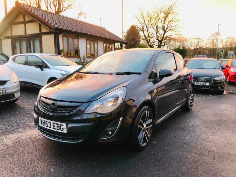 Opel corsa black
