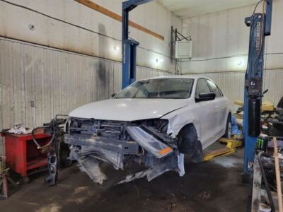 Windshield Wiper Motor Fits 11-18 JETTA 72071