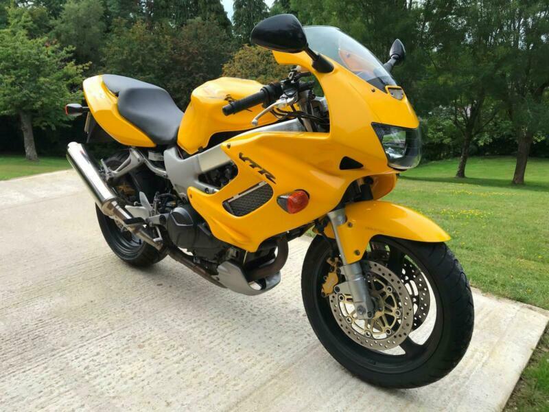 Honda vtr firestorm