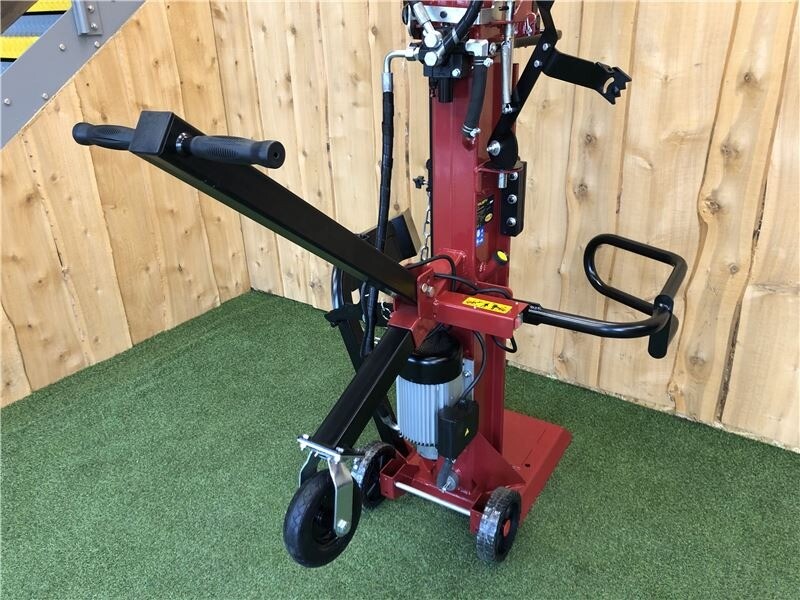 11 Ton Electric Vertical Log Splitter in Blandford Forum, Dorset