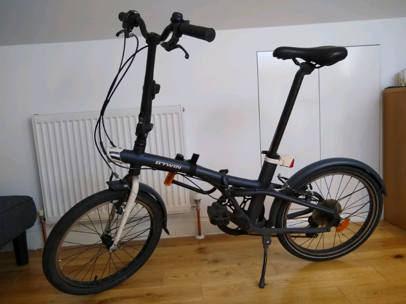 B'Twin Tilt 500 Folding Bike Dark Blue in Lambeth, London Gumtree