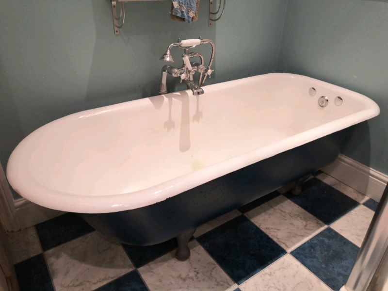 Cast iron roll top bath in Ampthill, Bedfordshire Gumtree