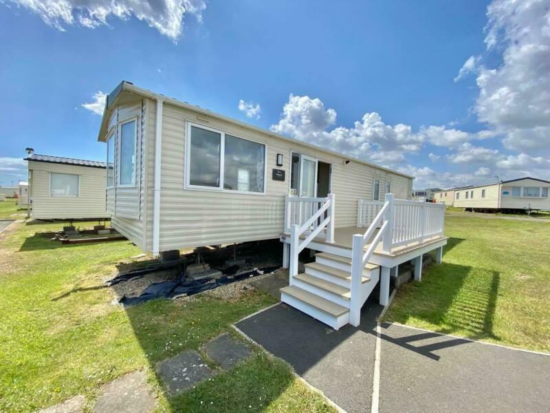 Sea view caravan with decking for sale 3 bedrooms 12 month season in Blackhall Colliery
