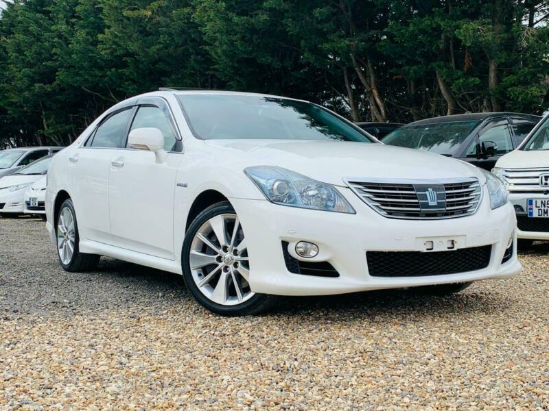 Toyota crown usa