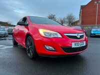 2012 62 VAUXHALL ASTRA 1.6 16V ACTIVE LIMITED EDITION 5 DOOR IN MEGA BRIGHT RED.