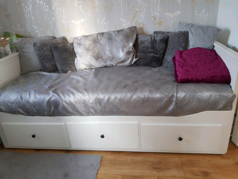 Ikea Hermes Daybed in Bearsden, Glasgow Gumtree
