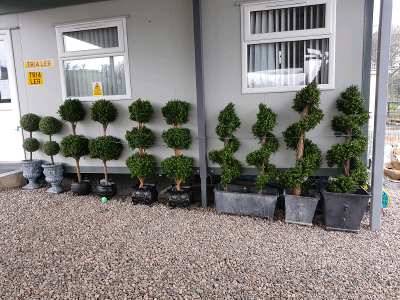 artificial outdoor trees for front door