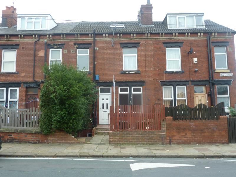 2 bedroom house in Seaforth Road, Harehills, LS9 in Harehills, West