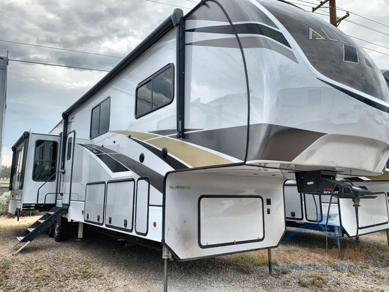 2022 Alliance Rv Paradigm For Sale! New Alliance Rv Paradigm for sale