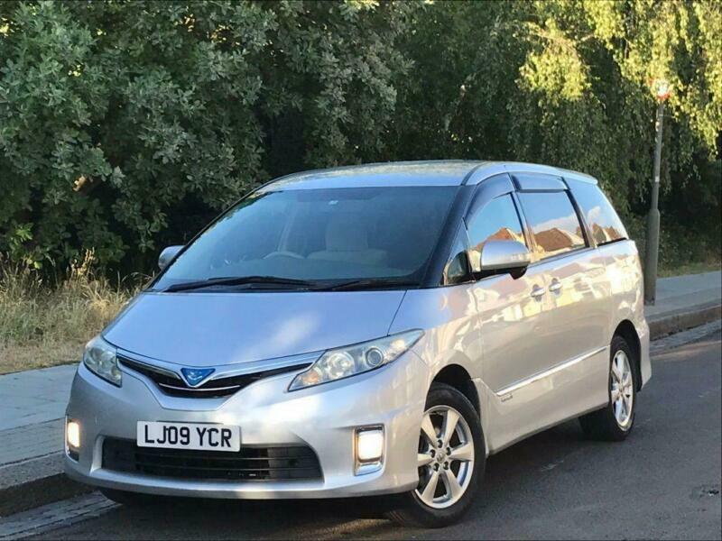 Toyota estima 2019