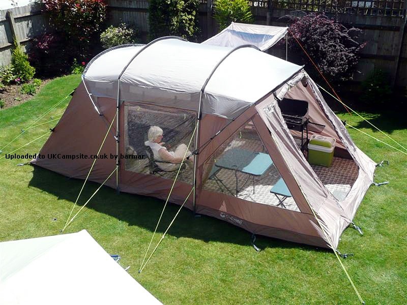 5 man Tent Outwell Carolina M used only twice ideal for camping