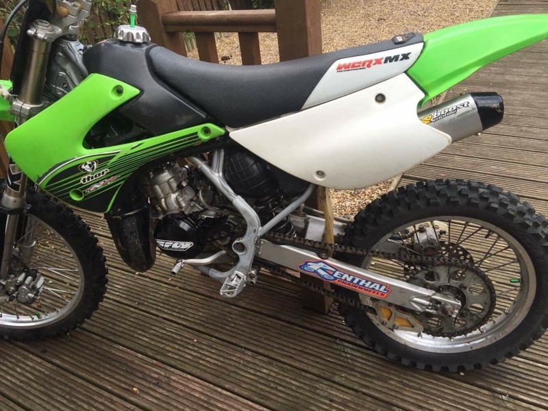 Kawasaki 2011 kx85 kx 85 big wheel moto x cross field bike in Epping