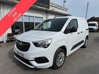 2022 Vauxhall Combo 1.5 Turbo D 2300 Sportive 3 SEATS SWB AIR CON Van 5dr Diesel