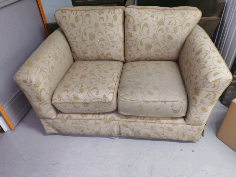 2 seater sofa in Lichfield, Staffordshire Gumtree