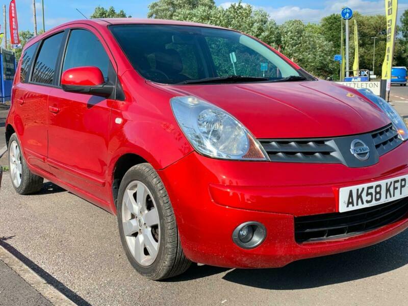 Nissan Note 1.6 Petrol Automatic new Mot 56k mileage in Chertsey