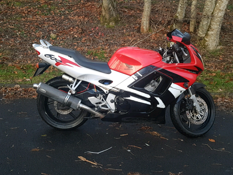 Honda cbr f2