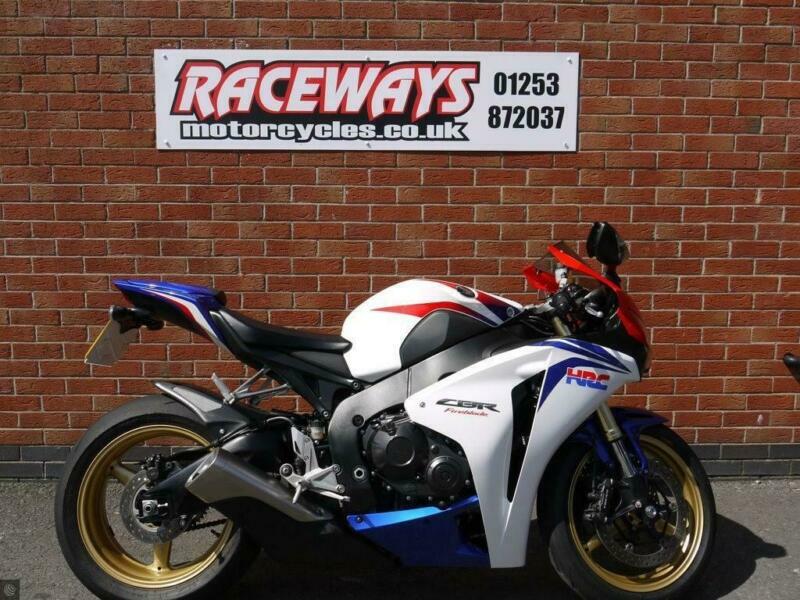Honda cbr1000rr fireblade 2009