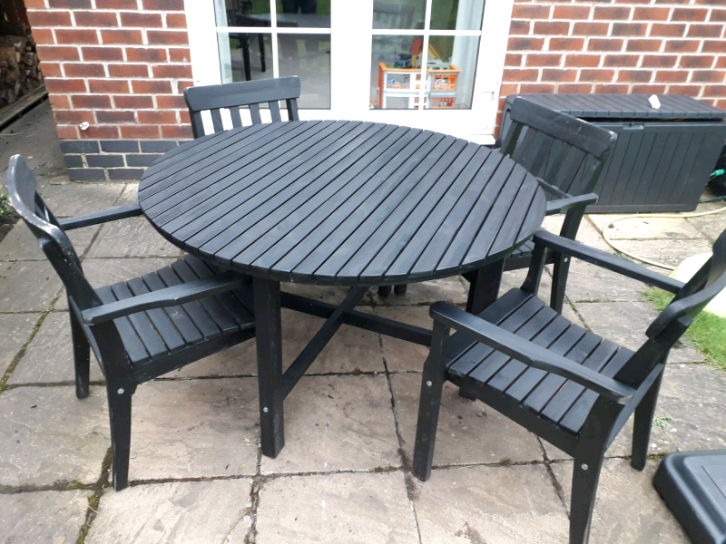 Garden table and chairs x4 | in Wollaton, Nottinghamshire | Gumtree