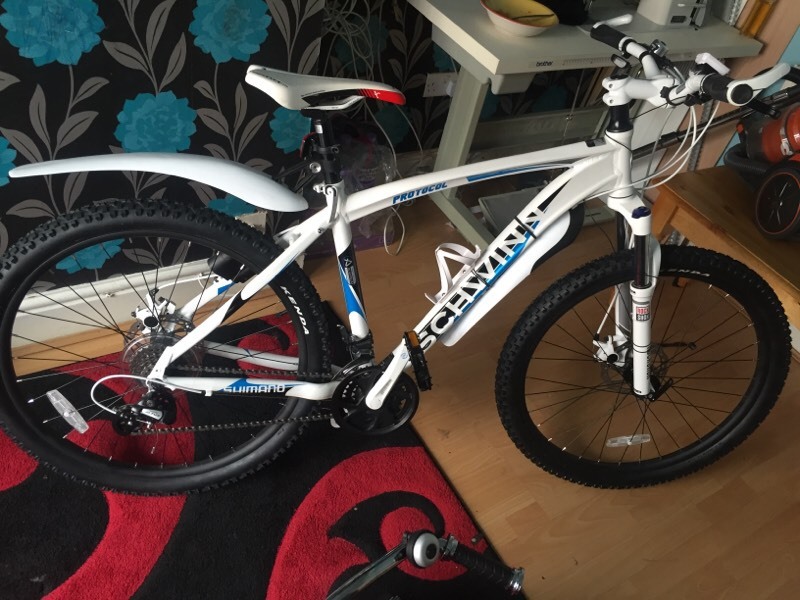 schwinn protocol mountain bike