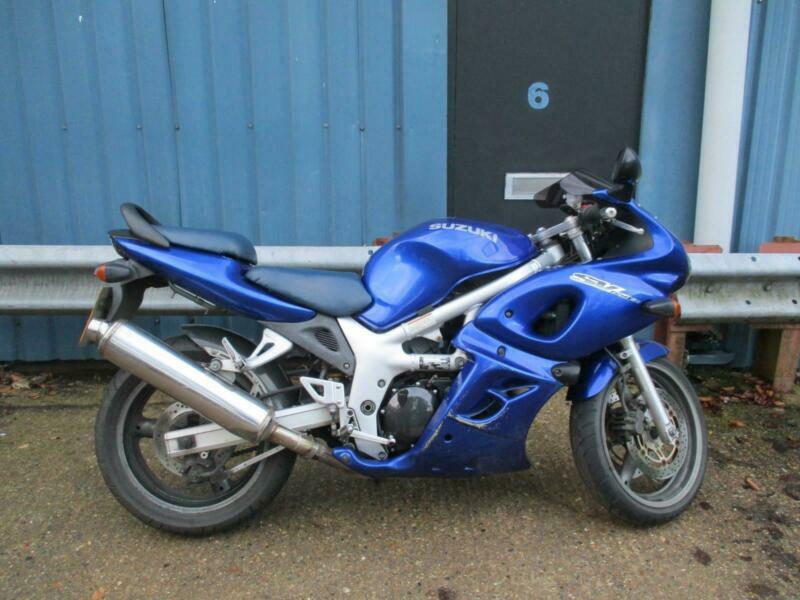 Suzuki sv650s пластик