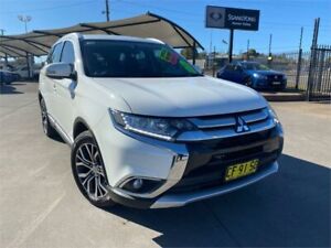 2015 Mitsubishi Outlander ZK MY16 LS (4x2) White Continuous Variable Wagon Rutherford Maitland Area Preview
