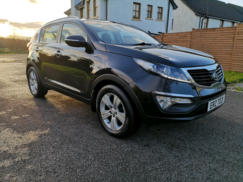 Kia sportage 2012 года