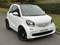 2016 smart fortwo T Edition White Coupe Petrol Manual