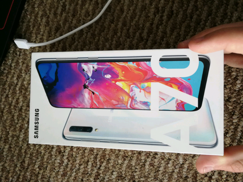 samsung a70 dual screen