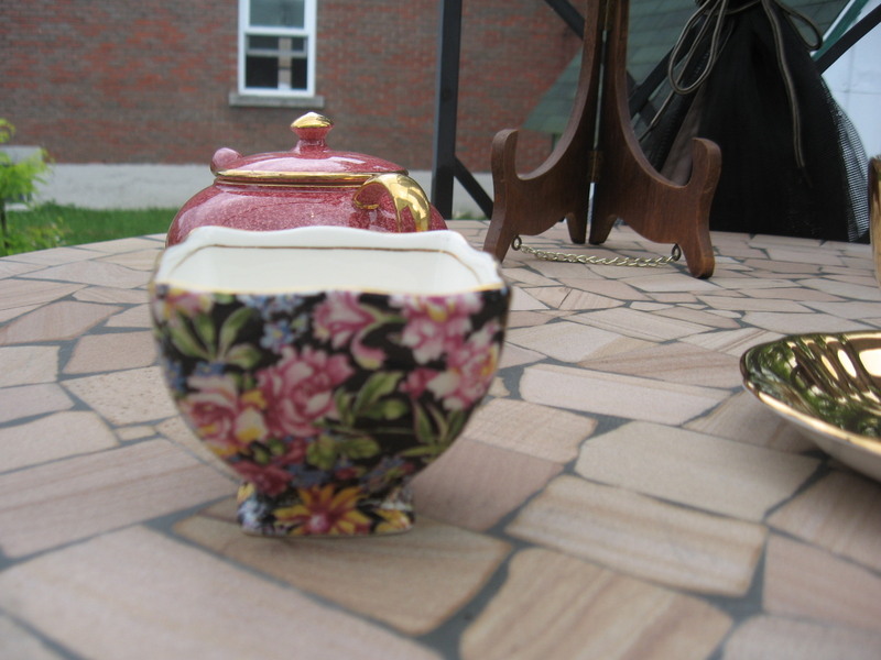 #A1 SWEET ROYAL WINTON open sugar bowl  NANTWICH BLACK