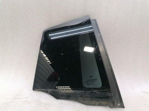TESLA MODEL X Right Rear Quarter Glass 1055274-00-G Türscheibe ¼ Hinten Rechts