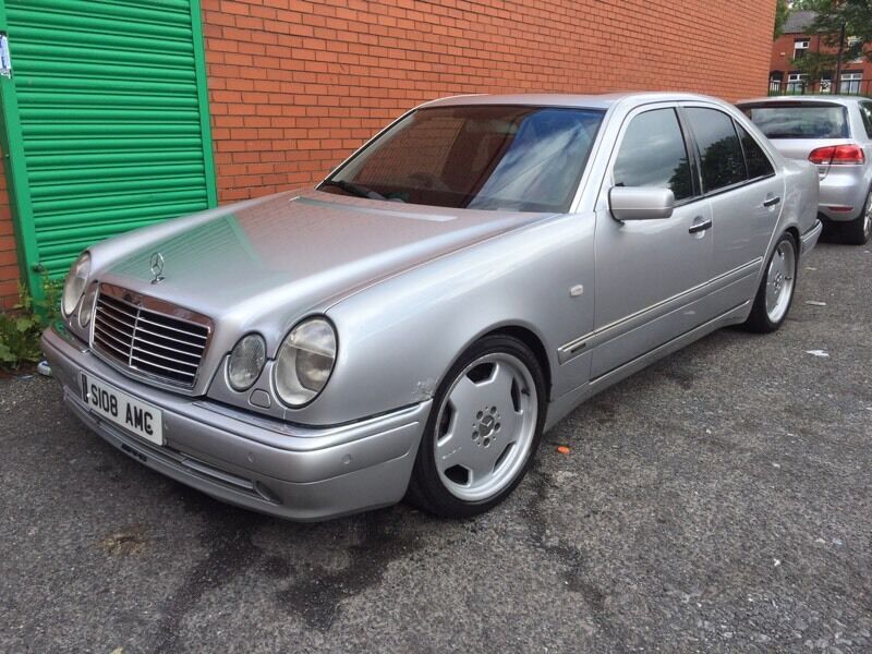 Mercedes Benz w210 1998