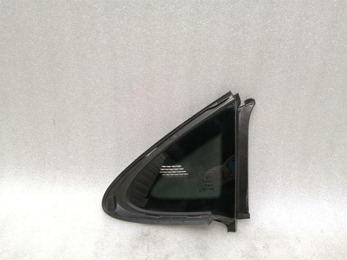PORSCHE TAYCAN 9J  Right Rear Quarter Glass 9J1845298R Türscheibe ¼ Hinten Recht