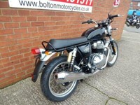 ROYAL ENFIELD INTERCEPTOR 650