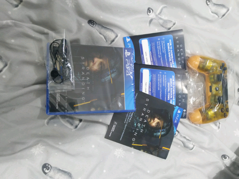 PlayStation 4 Bundle limited edition Controller for Death Stranding