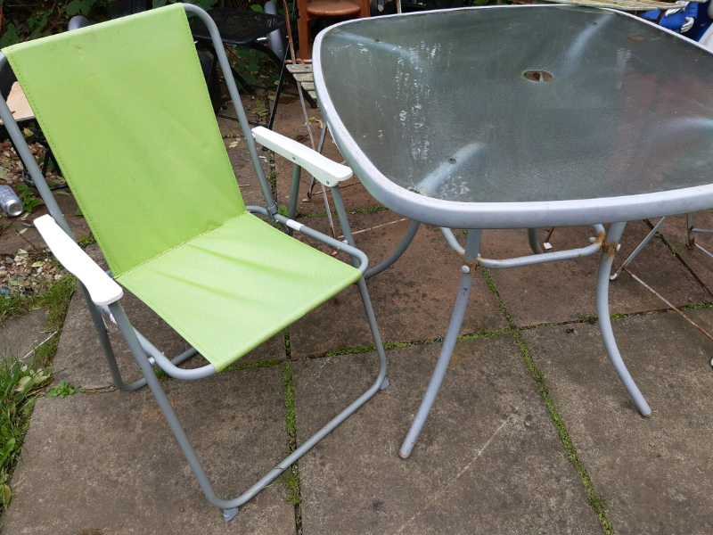 Garden table and chair £5 | in Cramlington, Northumberland | Gumtree