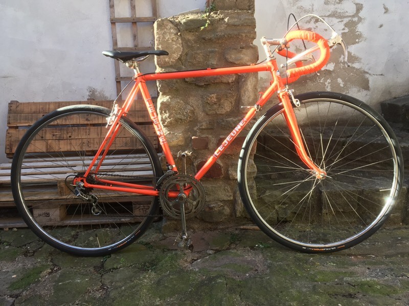 Vintage orange road racing bike French bicycle lejeune in Montpelier