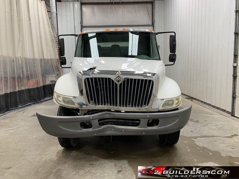 Owner 2003 International 4000 Series 4300  Salvage, Rebuilder, Repairable 565948