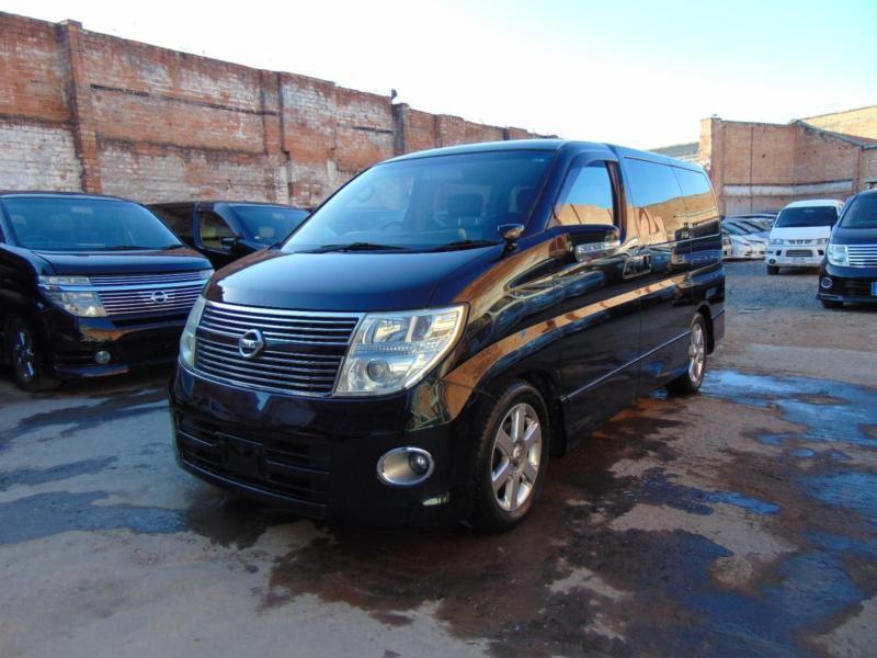 Nissan elgrand 2008