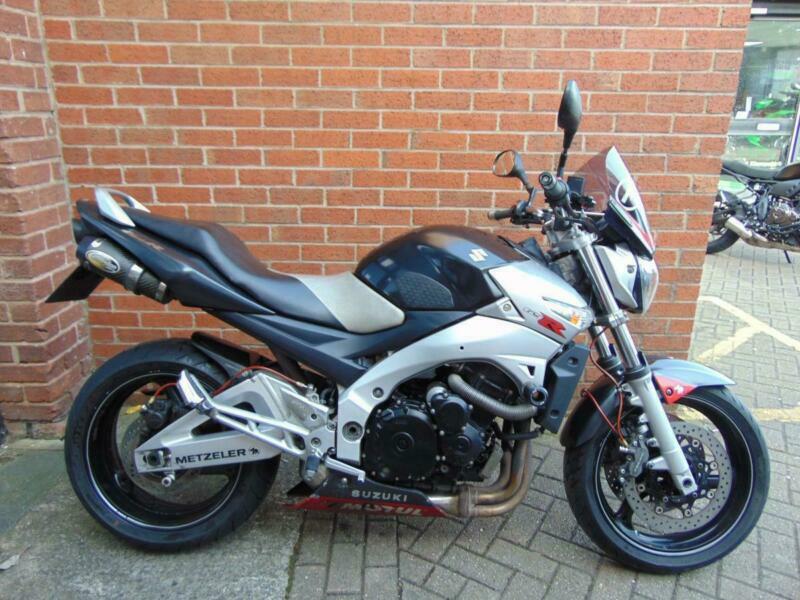 Suzuki gsr 600 k6