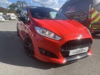 2015 Ford Fiesta 1.0 T EcoBoost Zetec S Red Edition - New MOT - Only 61500 Miles