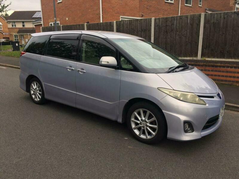 Toyota estima 2009